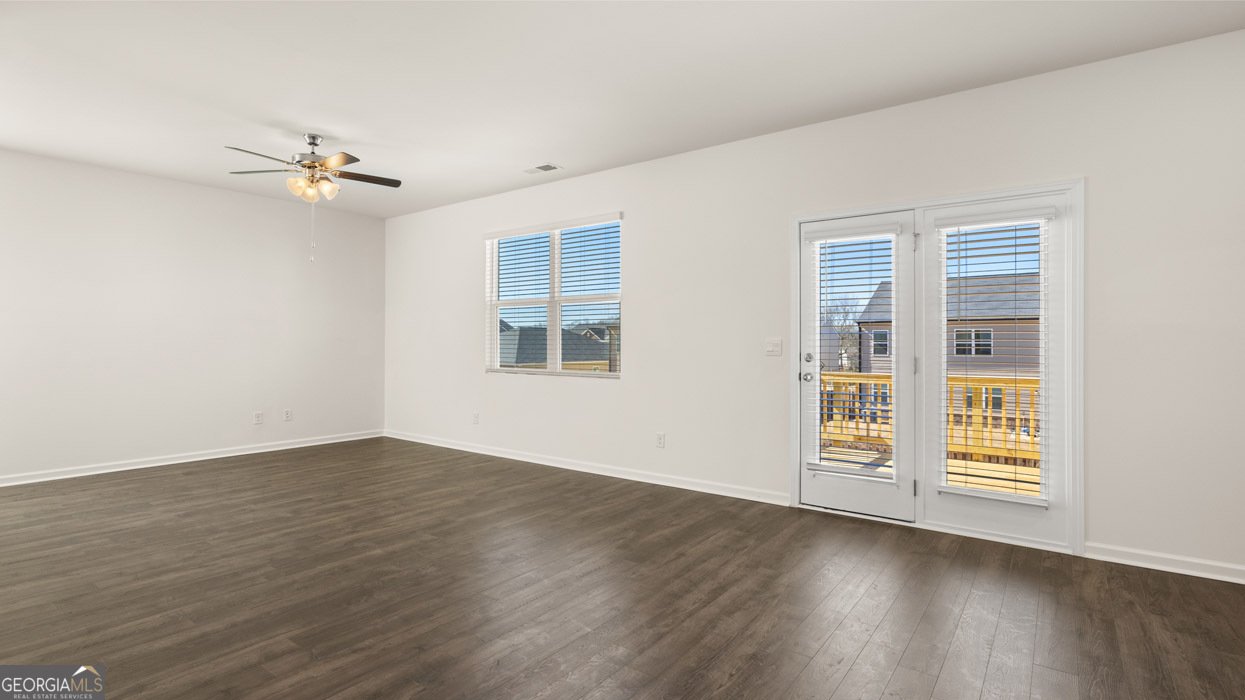 600 WHITMAN Lane Stockbridge - 24
