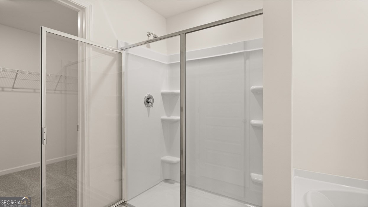 600 WHITMAN Lane Stockbridge - 29