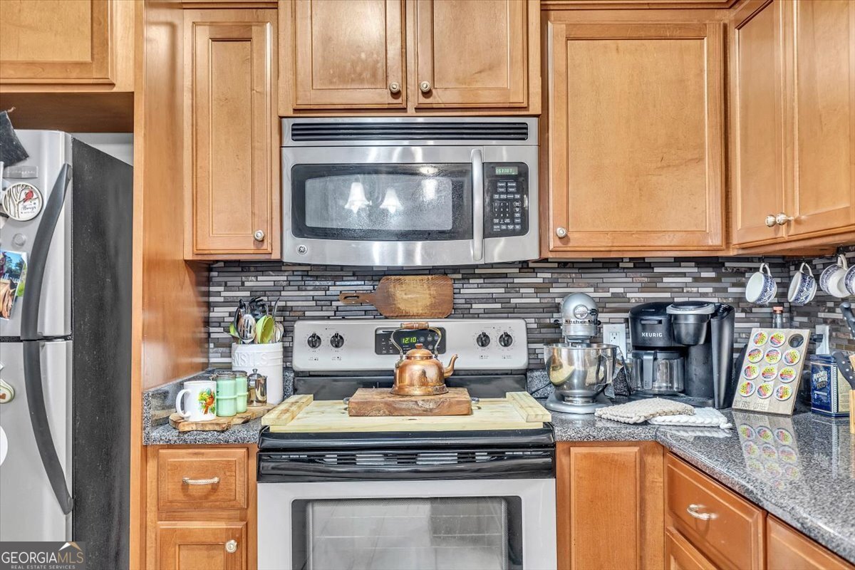 203 Hendrix Street Ludowici - 4