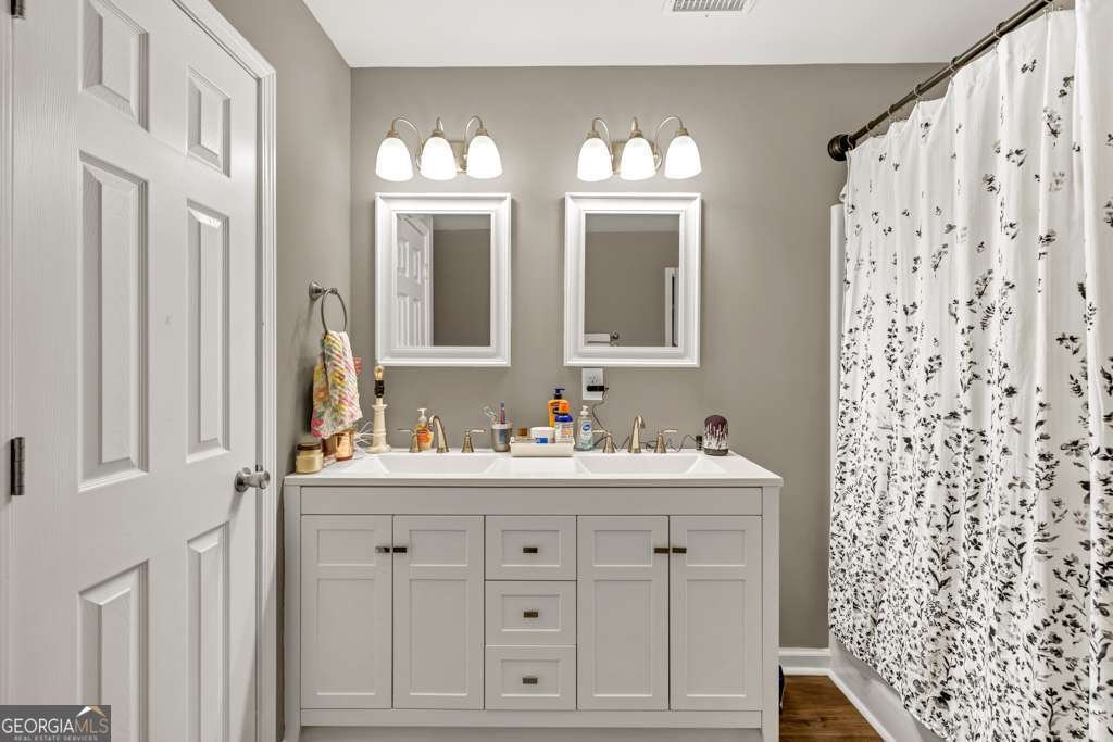 214 Walton Street Loganville - 29