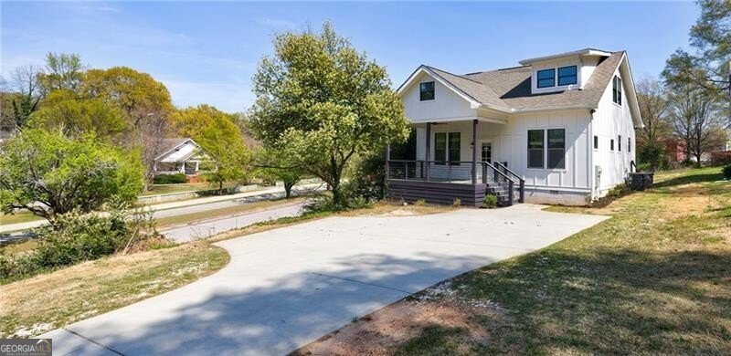 2620 Oak Street Atlanta - 2