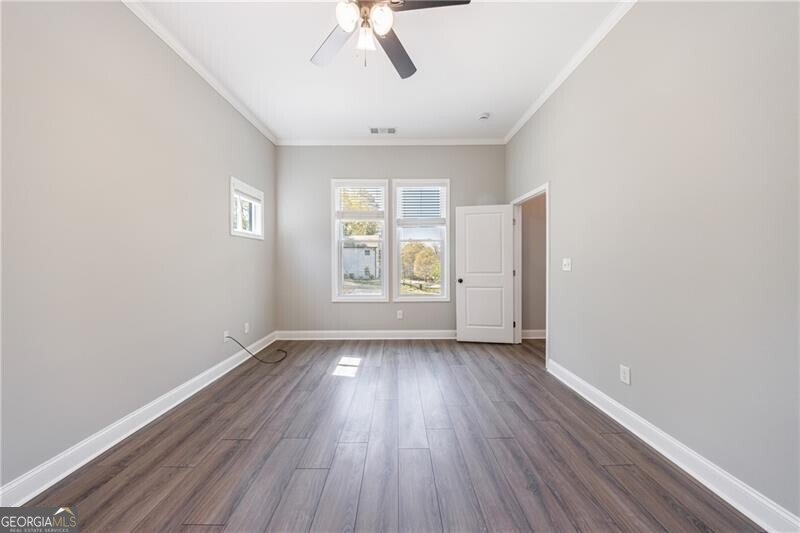 2620 Oak Street Atlanta - 26