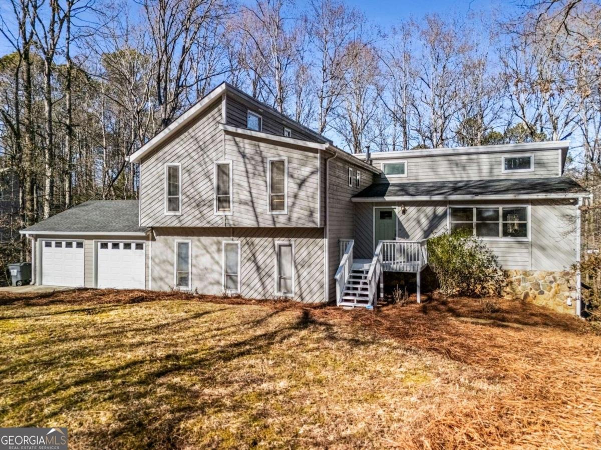 4519 Glenforest Drive Roswell - 1