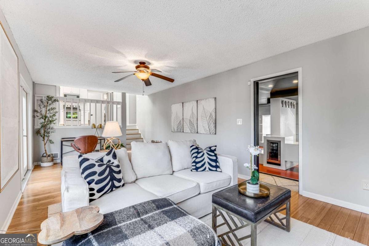 4519 Glenforest Drive Roswell - 16
