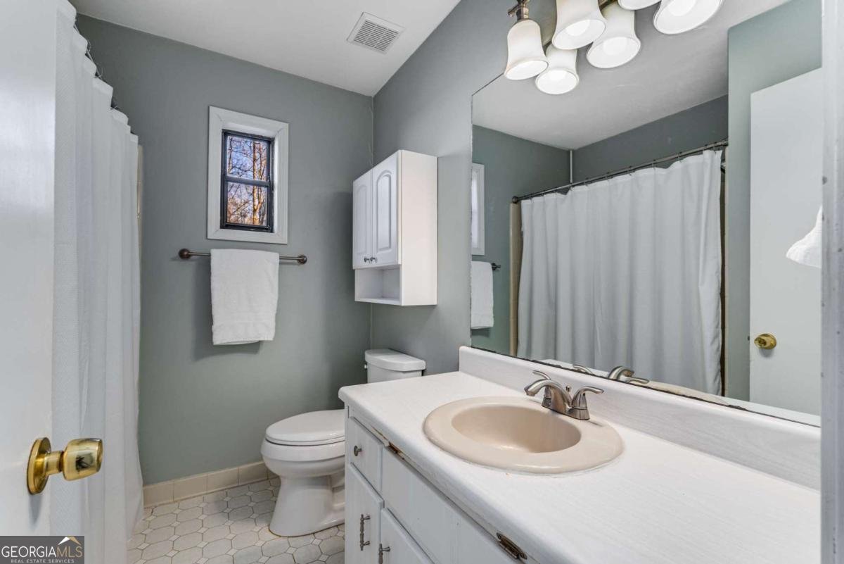 4519 Glenforest Drive Roswell - 24