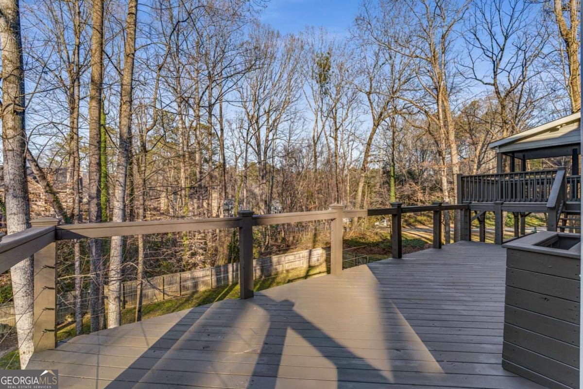 4519 Glenforest Drive Roswell - 37