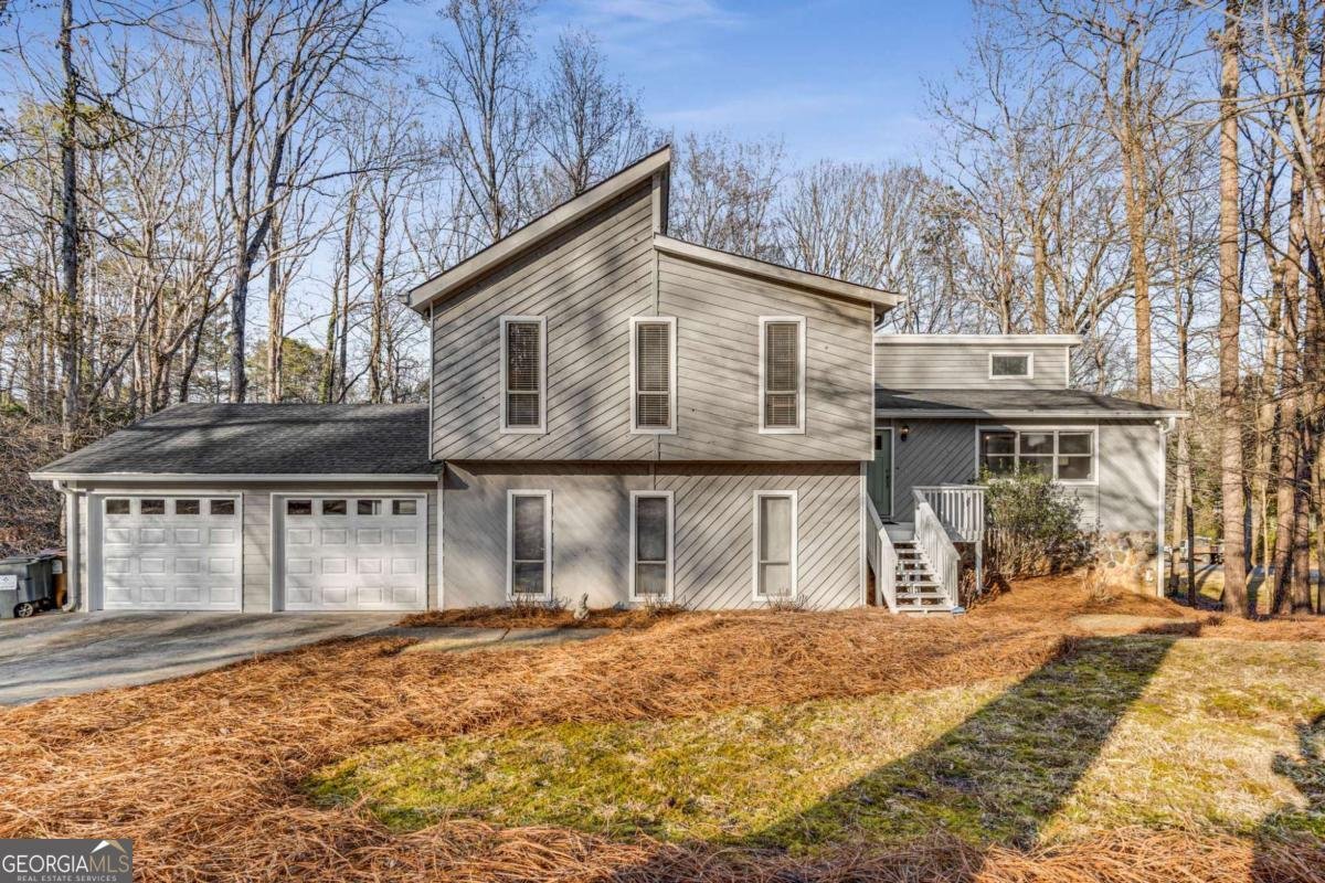 4519 Glenforest Drive Roswell - 44