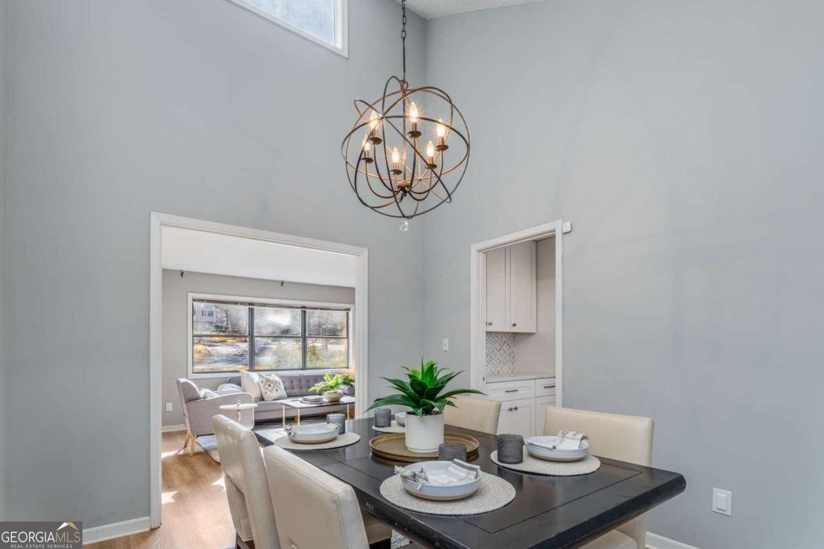 4519 Glenforest Drive Roswell - 7
