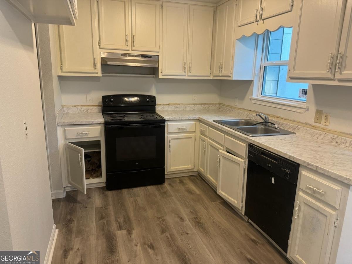 2575 Picardy Circle Atlanta - 2
