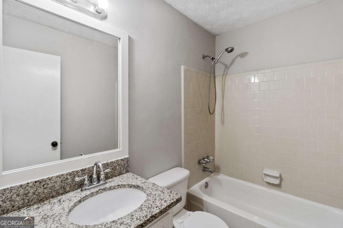 164 Adrian Drive Stockbridge - 10
