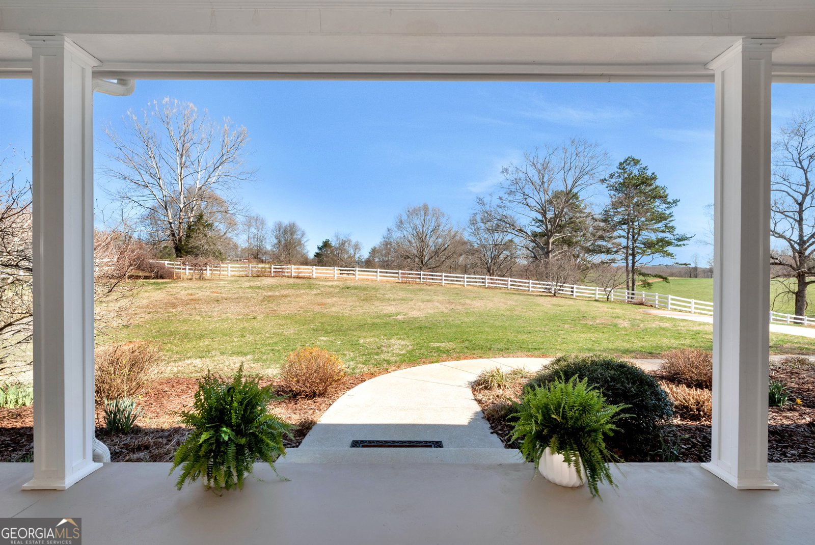 555 New Liberty Road Clarkesville - 11