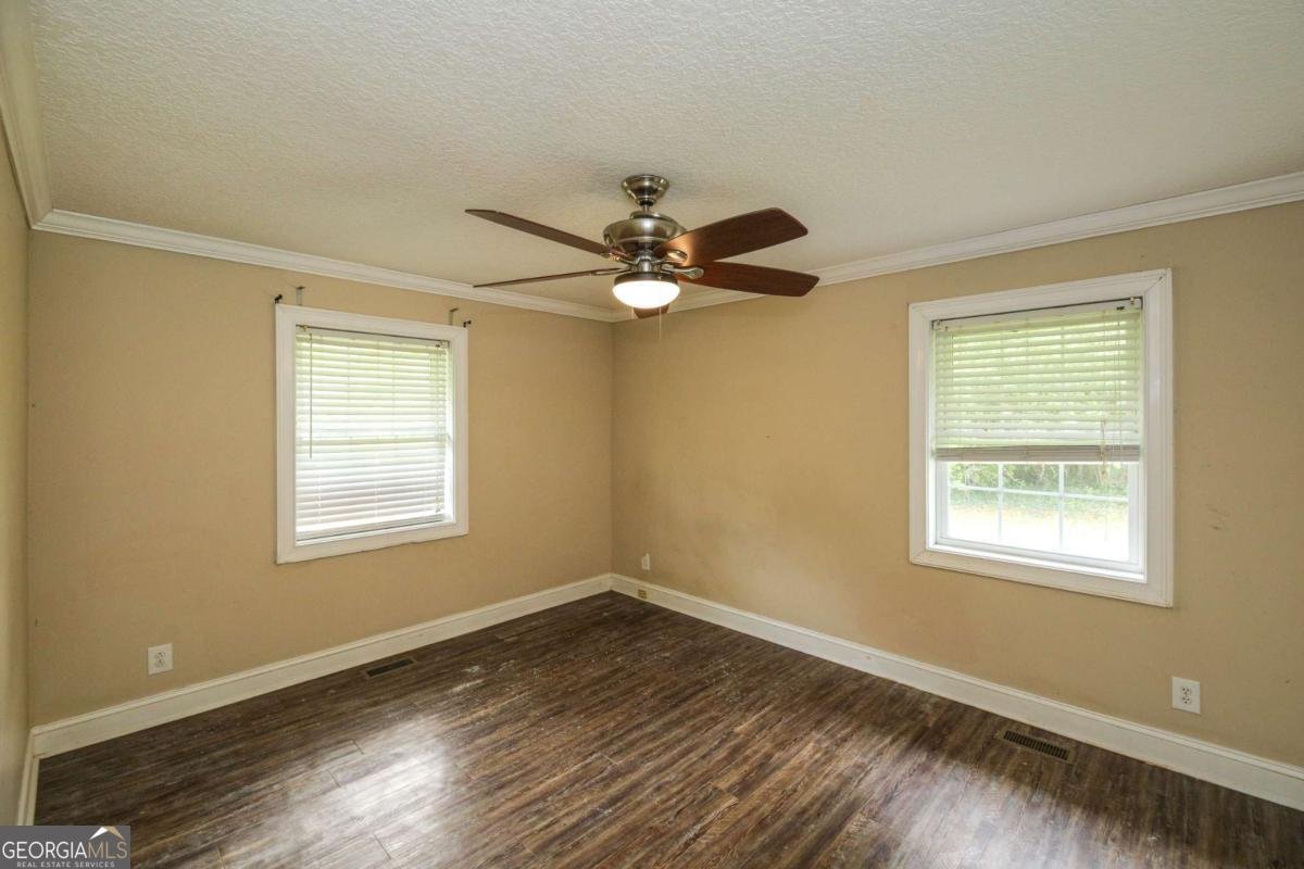 1100 Atlantic Avenue Waycross - 28