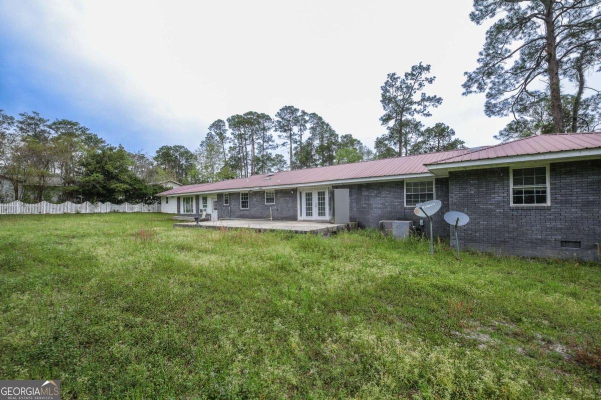 1100 Atlantic Avenue Waycross - 36