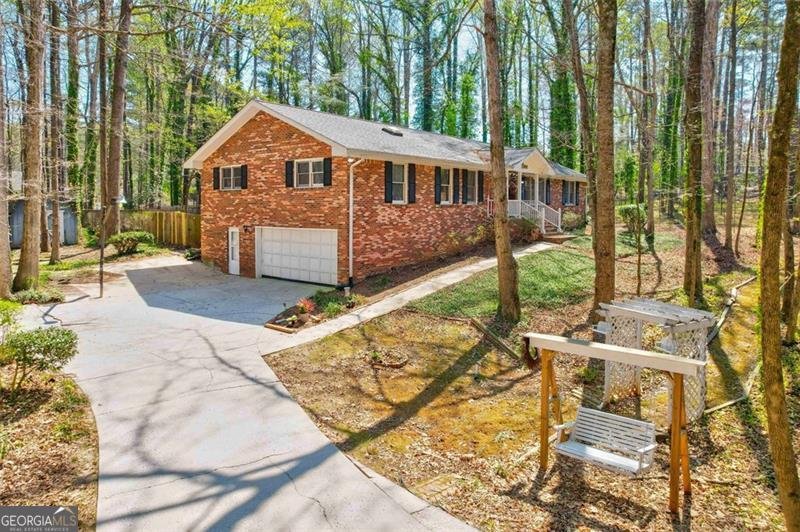 730 730 Ponderosa Court Fayetteville - 34