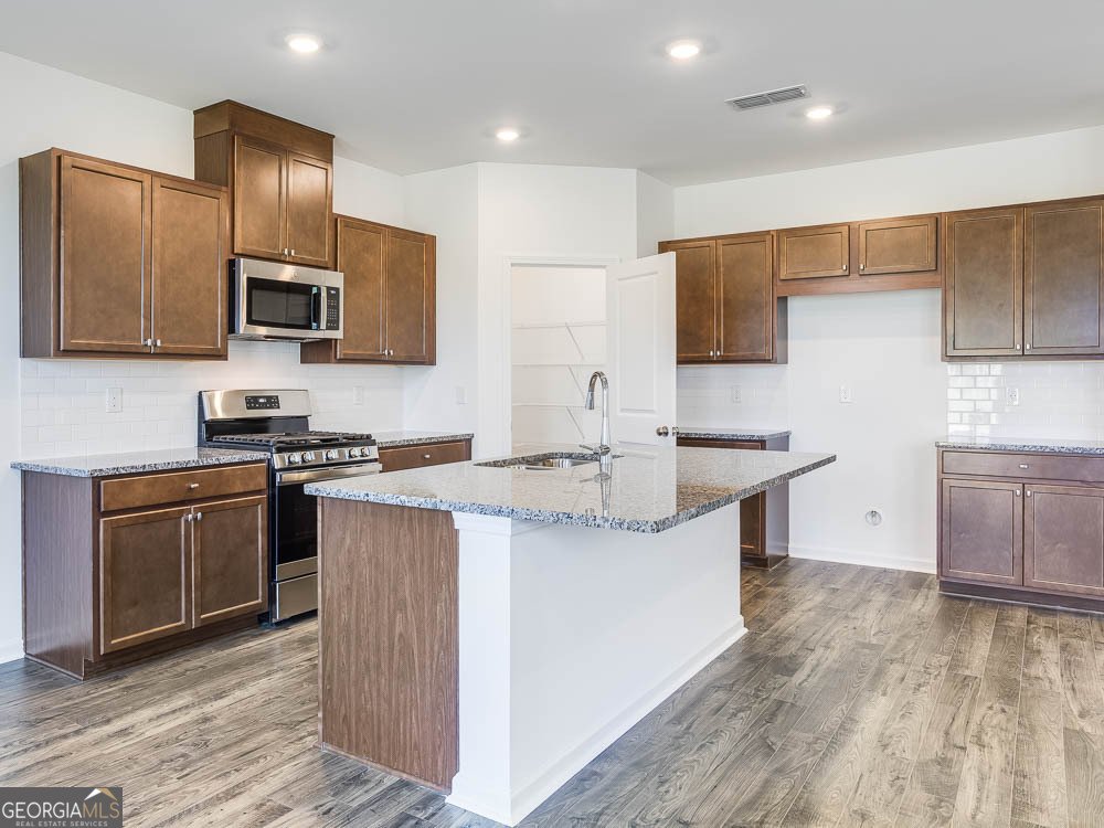 207 Groveton Court Euharlee - 6