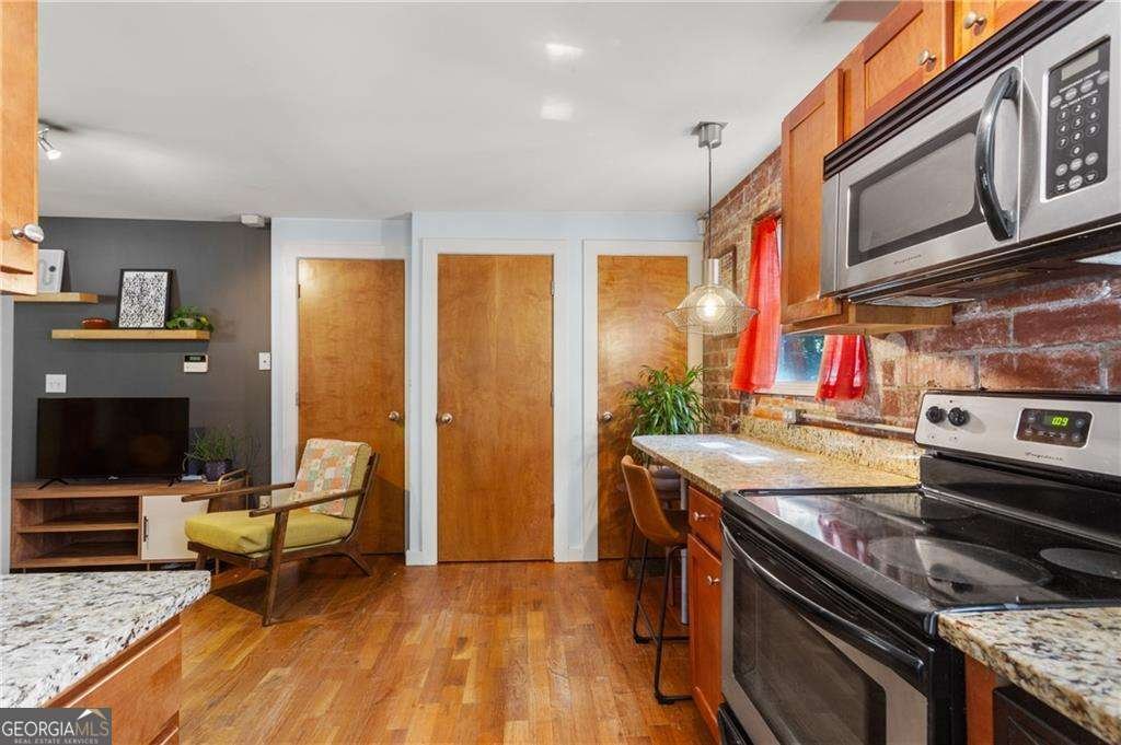 562 Formwalt Street Atlanta - 7