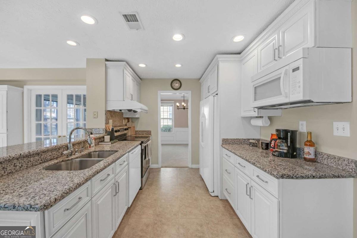 2983 Bancroft Glen Kennesaw - 23