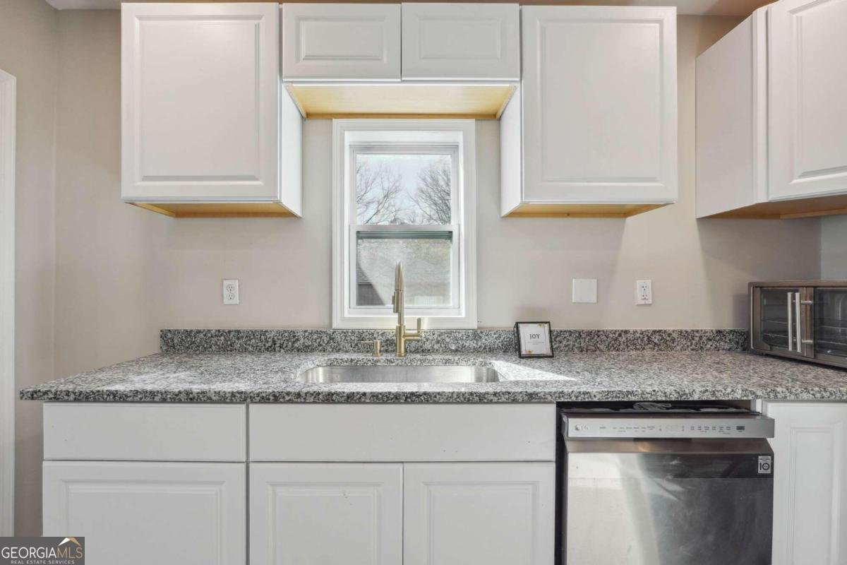 1591 Athens Avenue Atlanta - 9