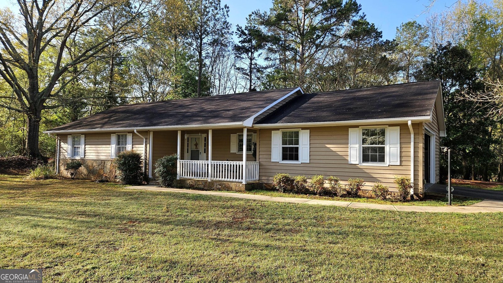 195 Wolfe Lane Athens - 2