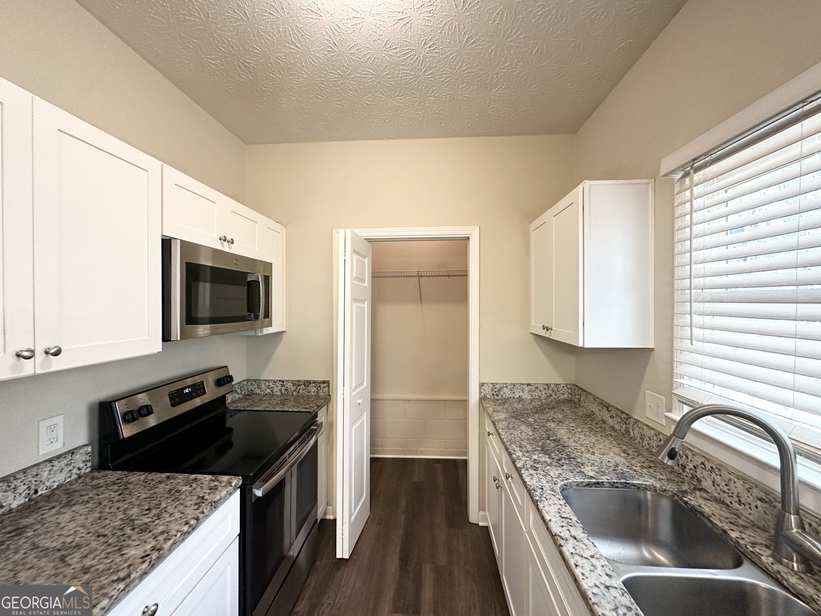 710 Thomasville Boulevard Atlanta - 5