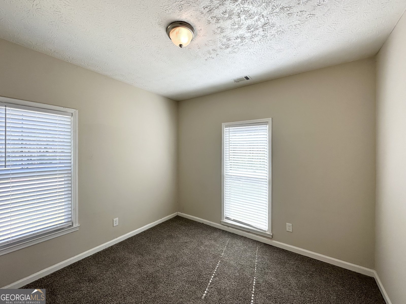 710 Thomasville Boulevard Atlanta - 8