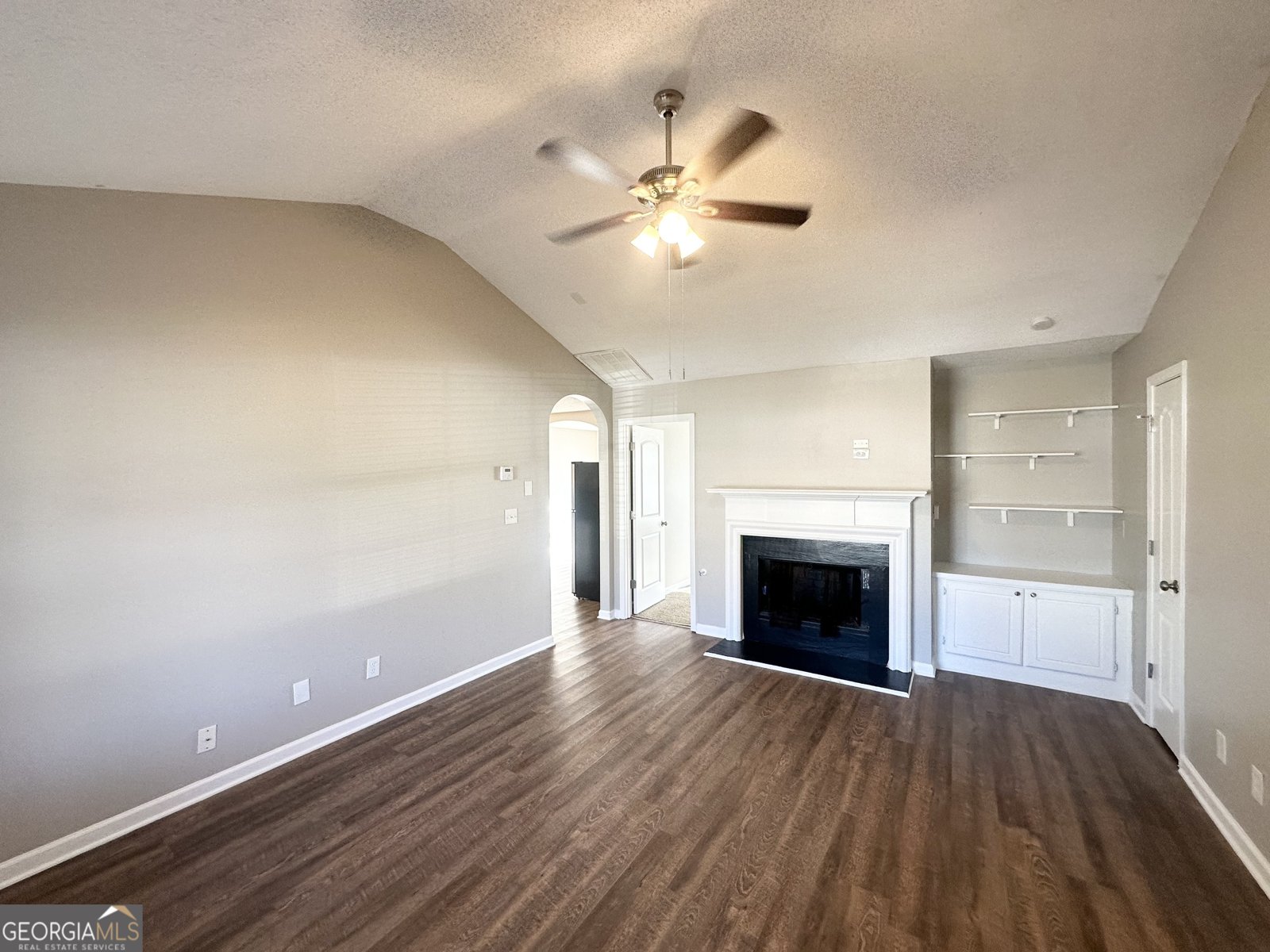 315 Breezy Hill Walk Stockbridge - 2