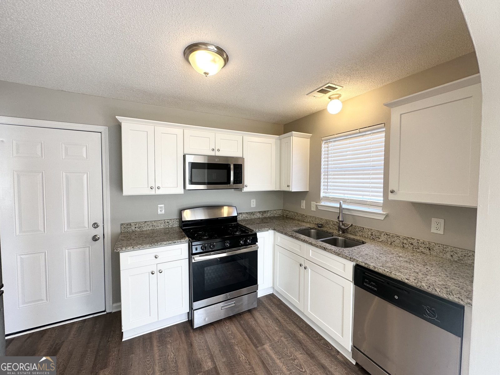 315 Breezy Hill Walk Stockbridge - 6