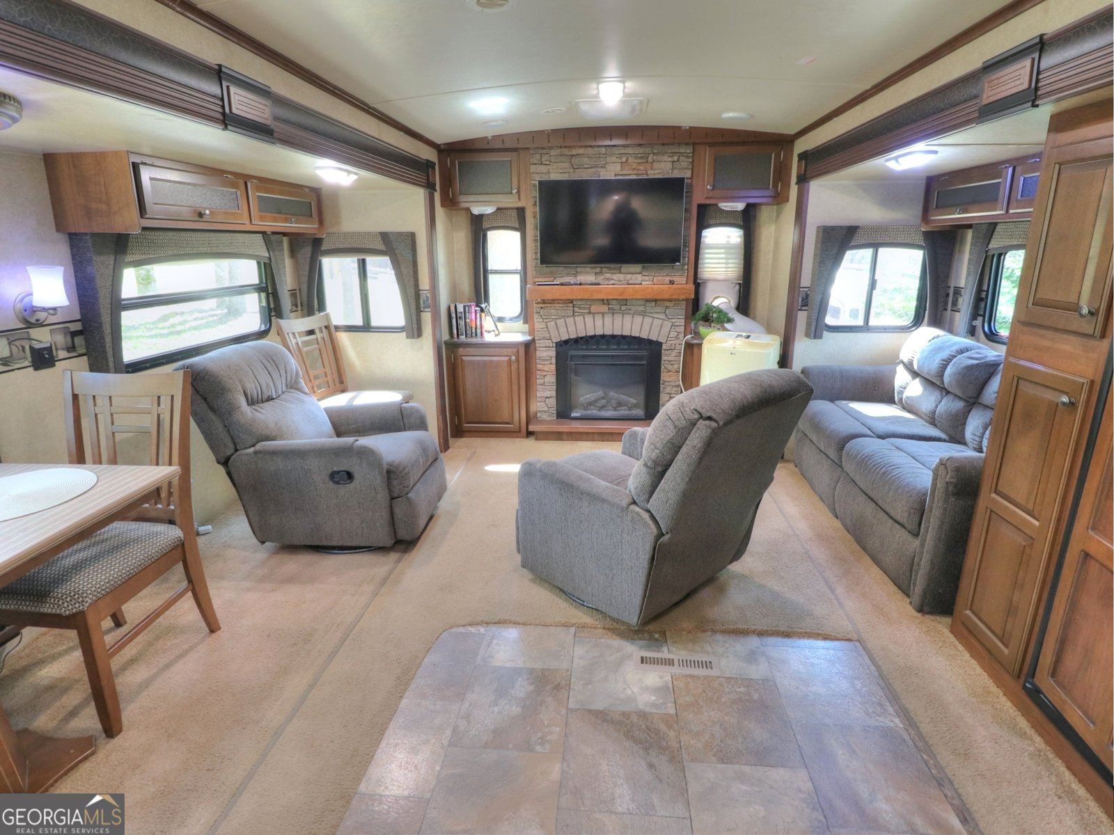 54 & 62 Stag Leap Drive Cleveland - 5