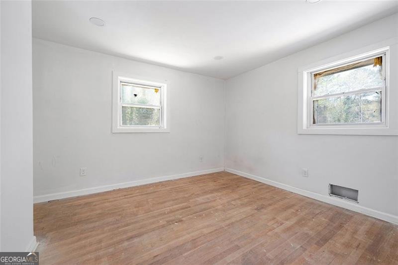 3042 PEEK Road Atlanta - 21