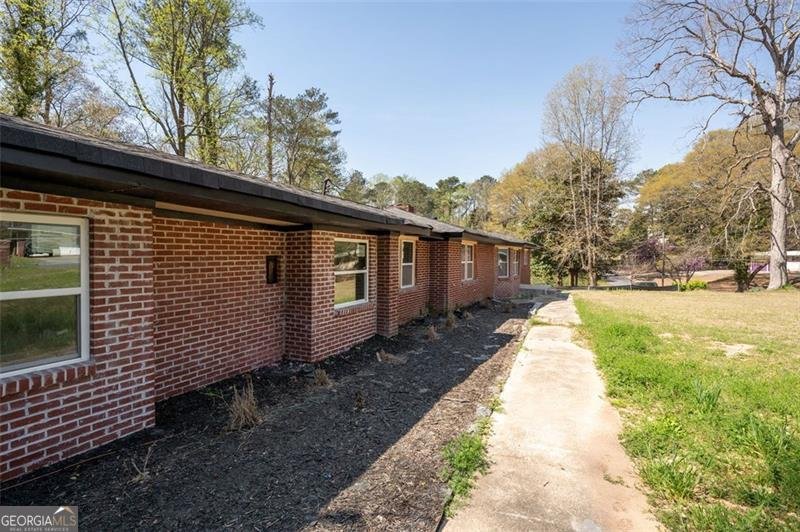 3042 PEEK Road Atlanta - 37