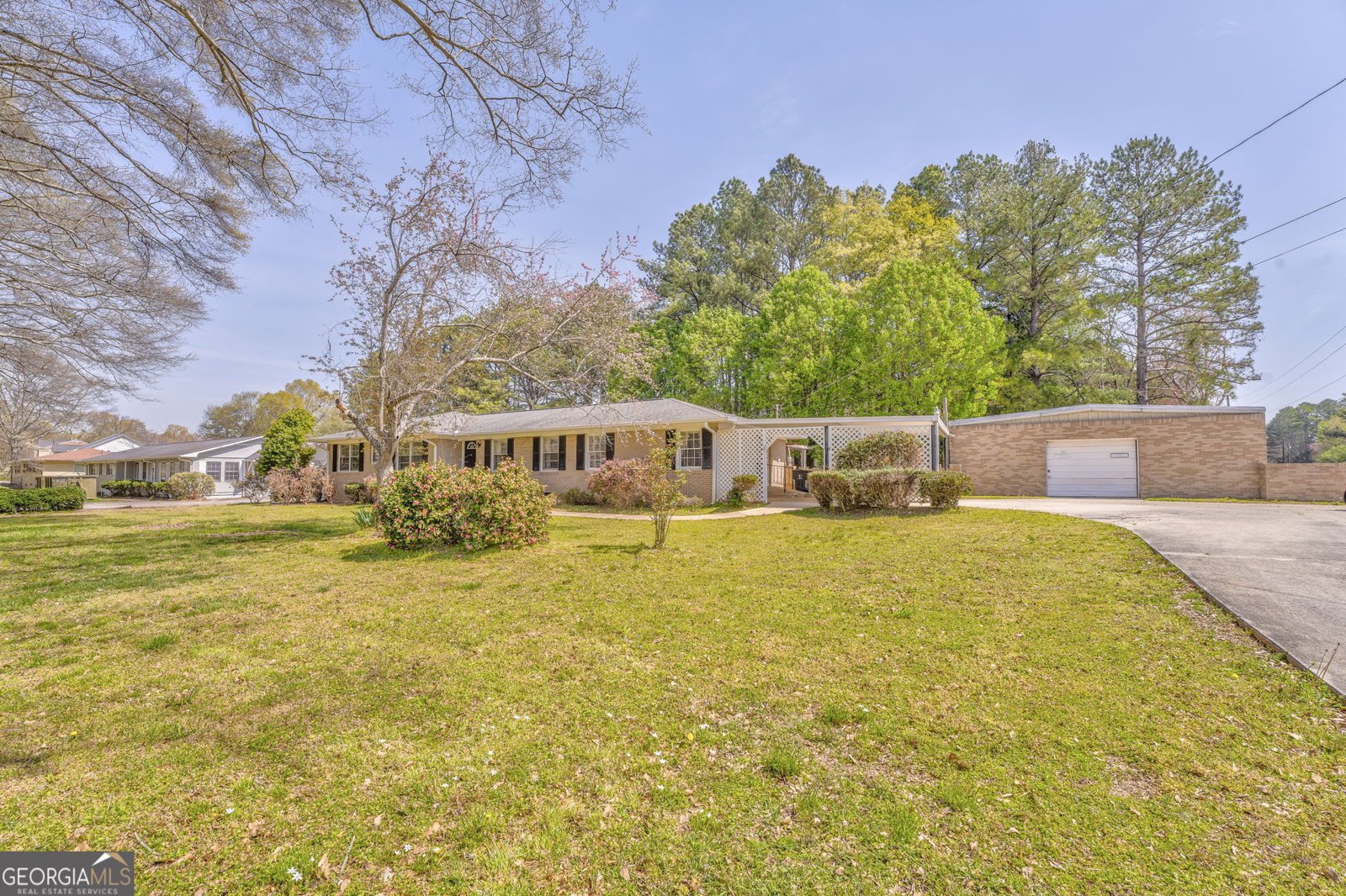800 College Drive Cedartown - 51