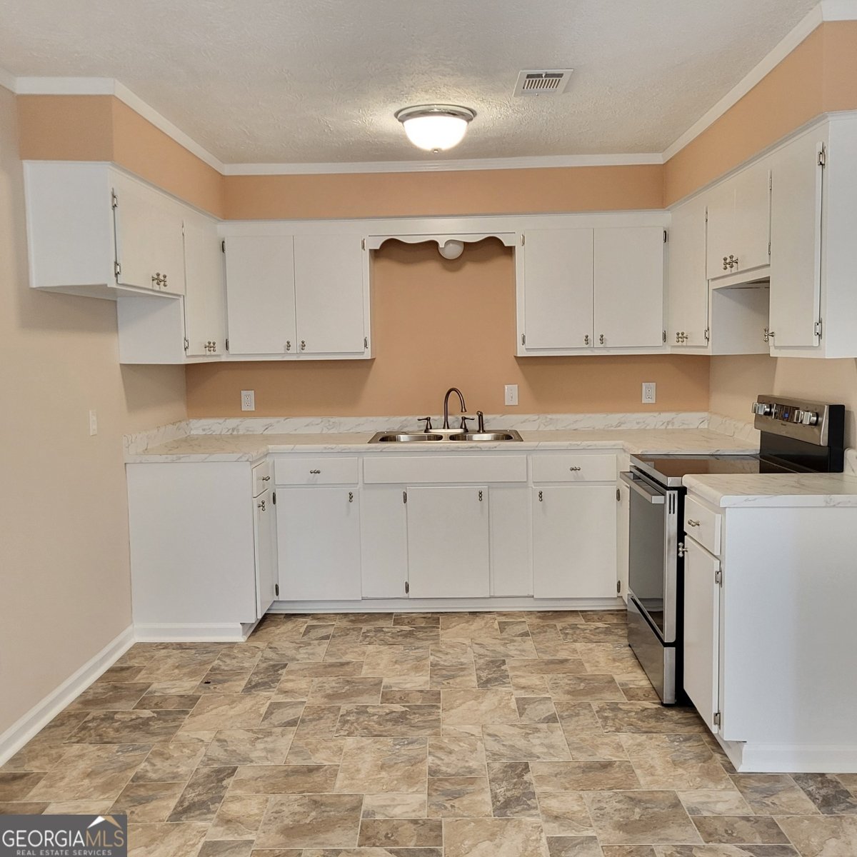317 Martin Luther King Drive Valley - 7
