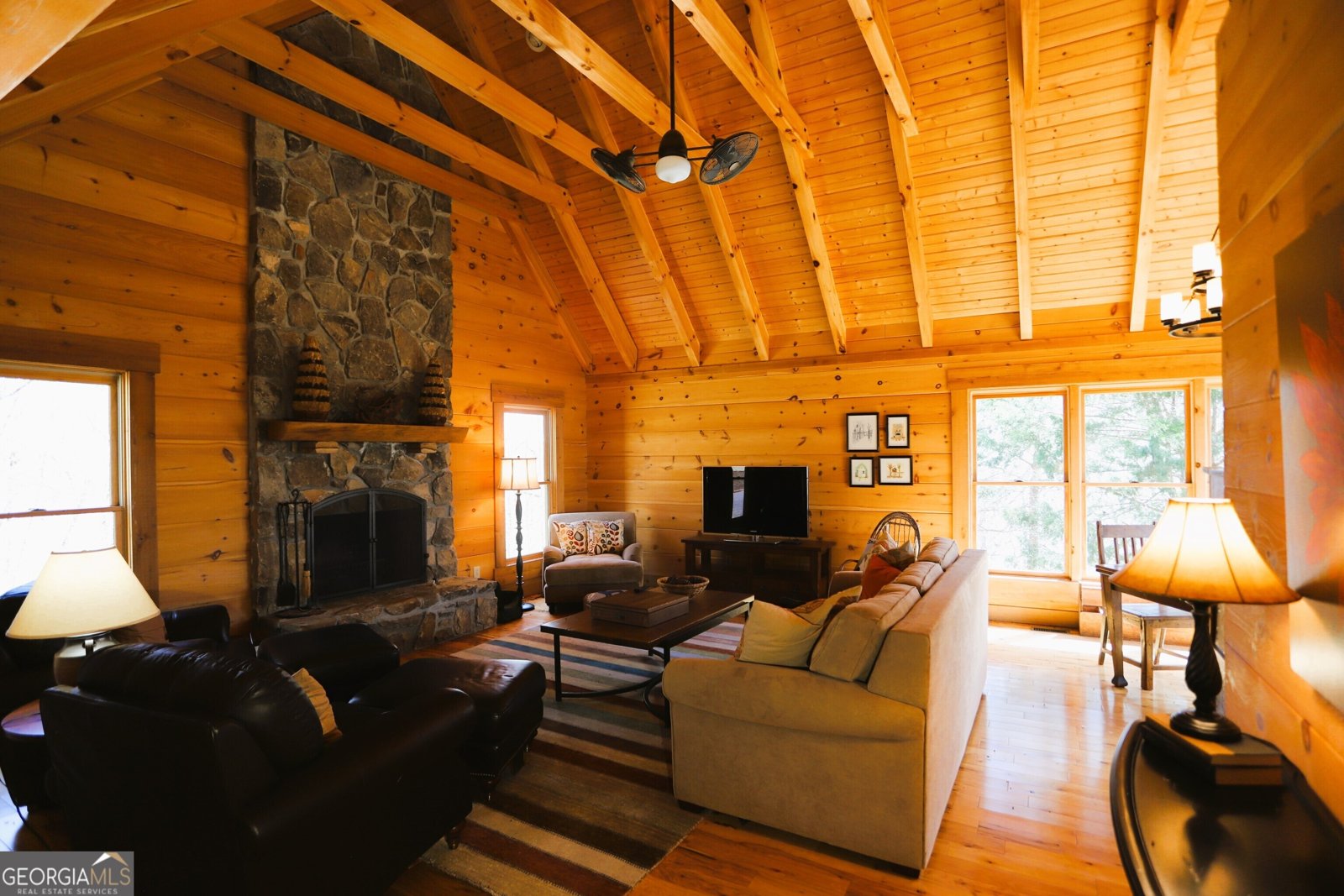 33533 Highway 157 Menlo - 23