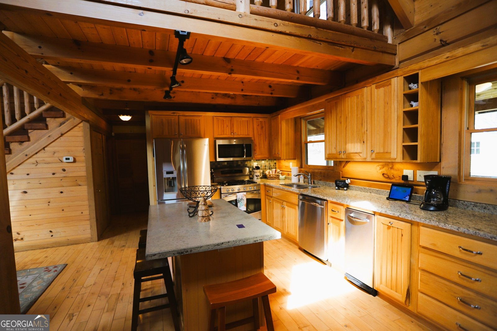 33533 Highway 157 Menlo - 33