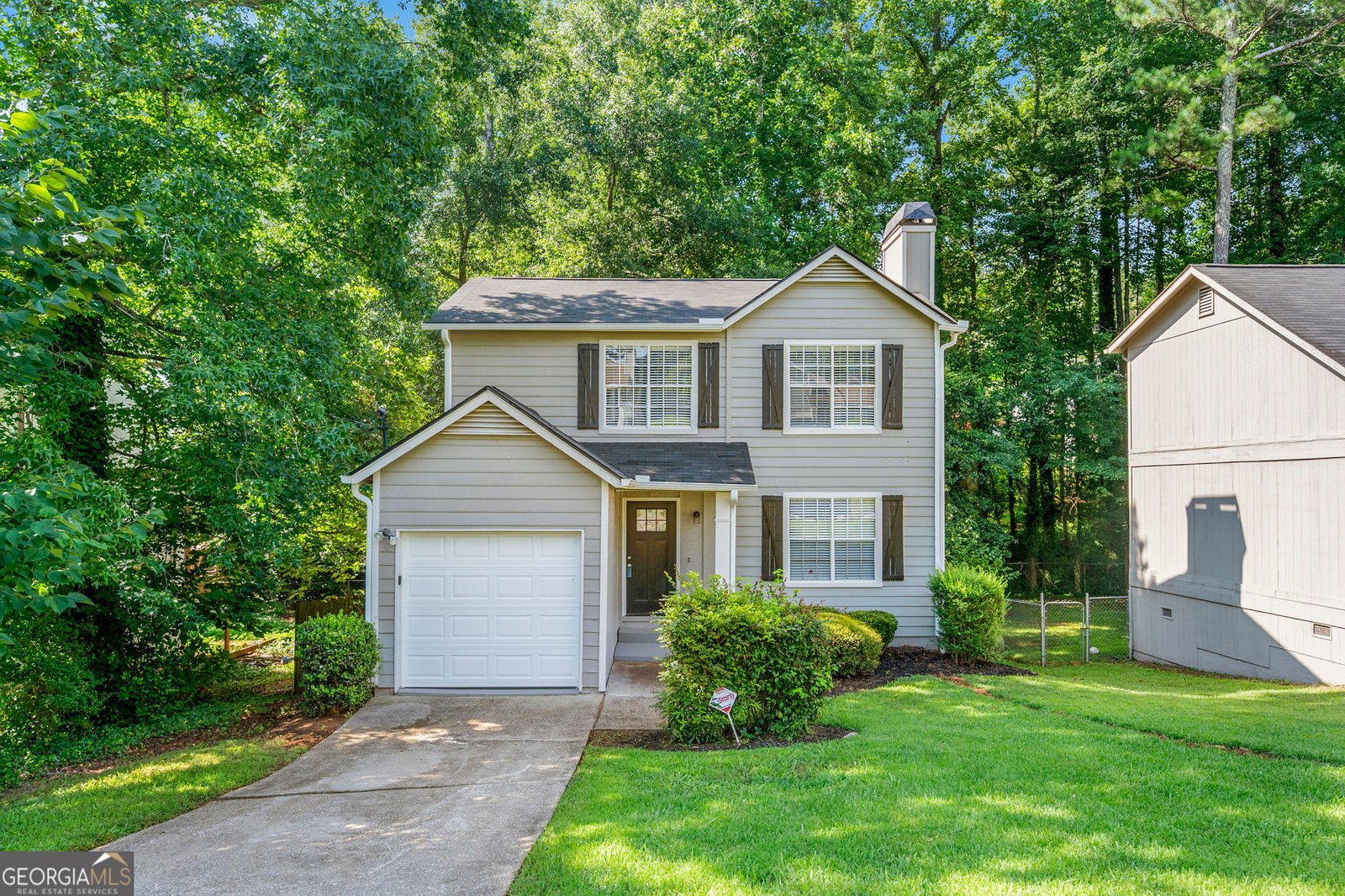5570 Downs Way Lithonia - 1