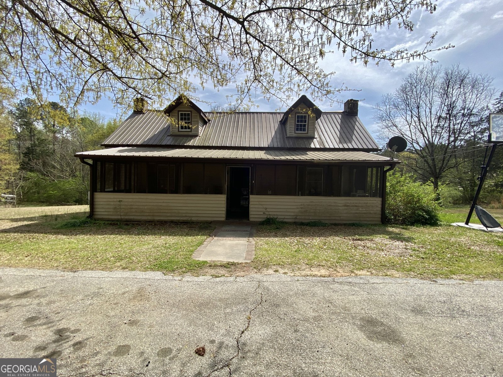 2950 Miller Bottom Road Conyers - 27