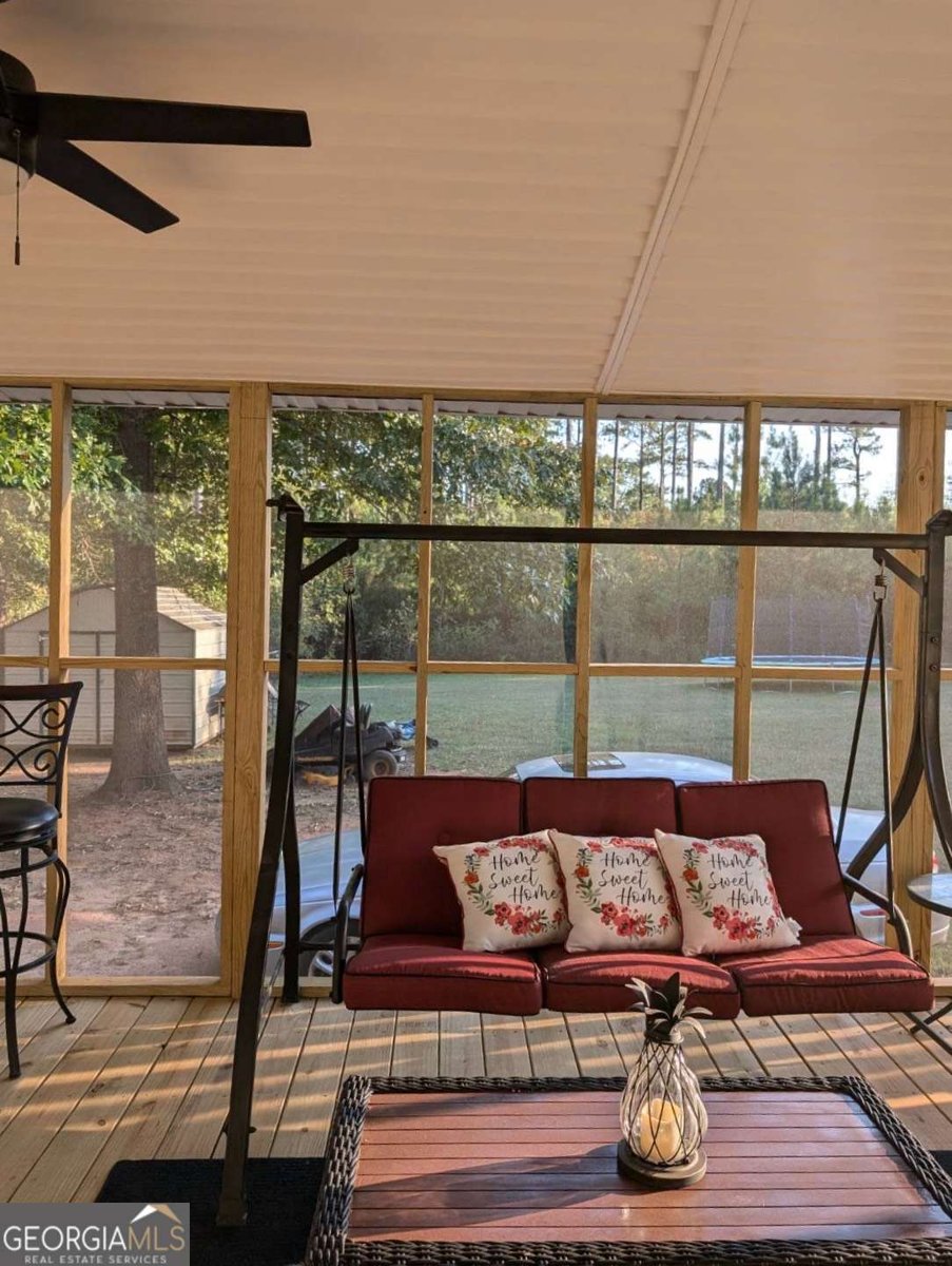 694 Highway 18 Molena - 21
