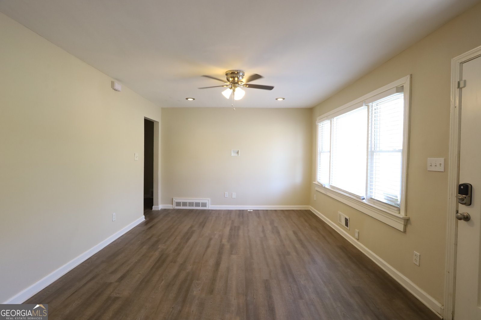 2823 Horse Shoe Drive Atlanta - 2