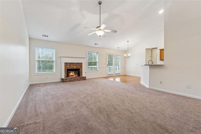 392 Beranda Circle Douglasville - 2