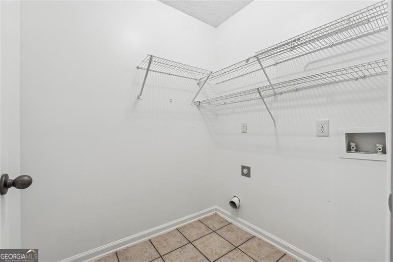 392 Beranda Circle Douglasville - 23