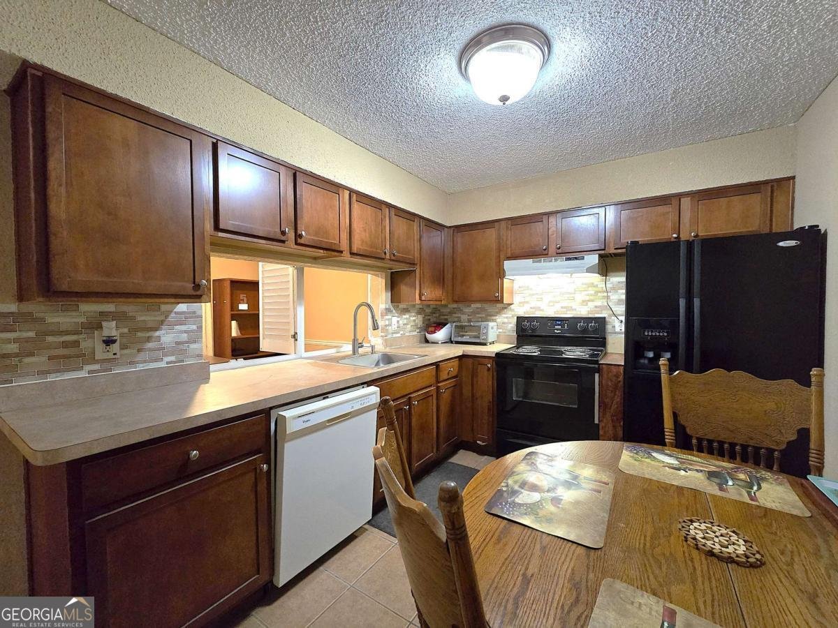 315 Seasons Parkway Norcross - 10