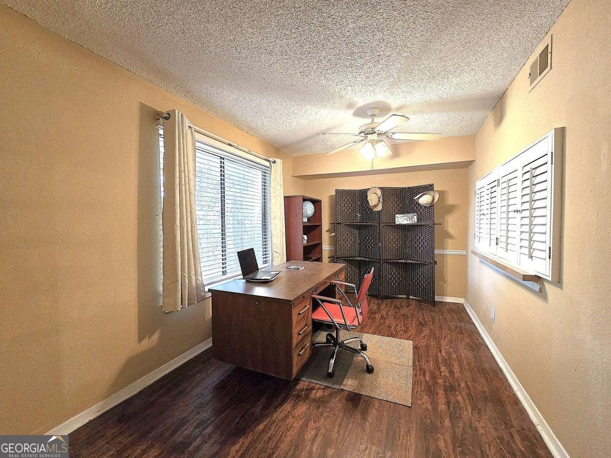 315 Seasons Parkway Norcross - 16