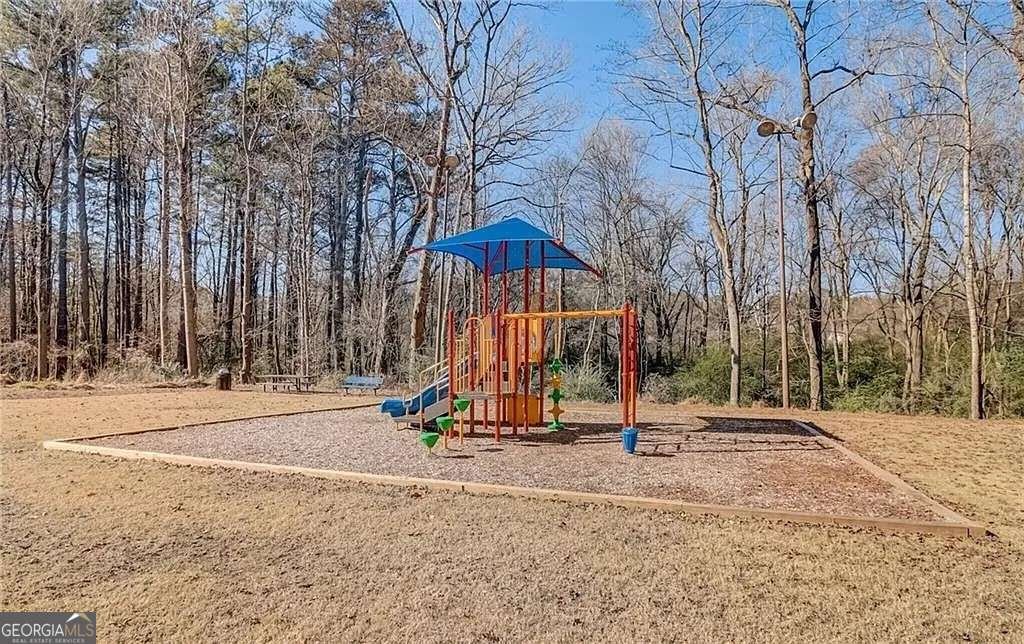 315 Seasons Parkway Norcross - 20