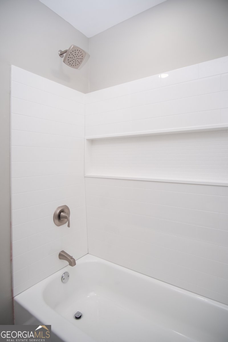 102 Neal Avenue Stockbridge - 28