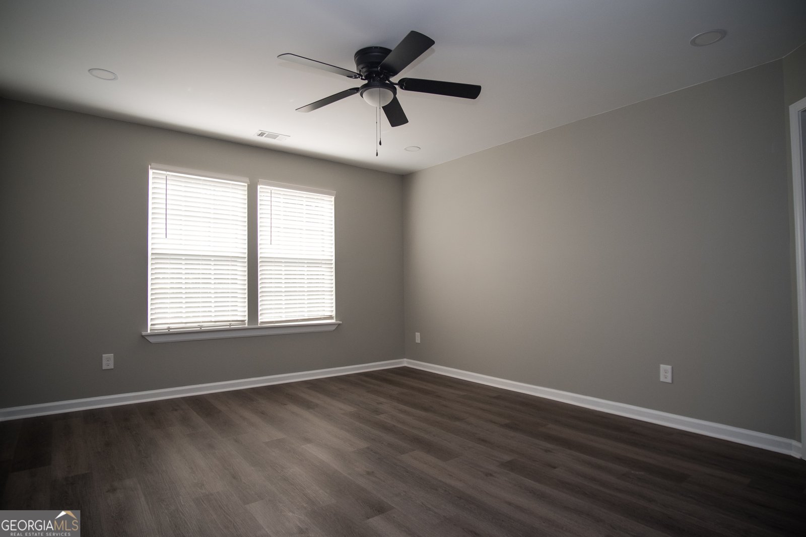 102 Neal Avenue Stockbridge - 29