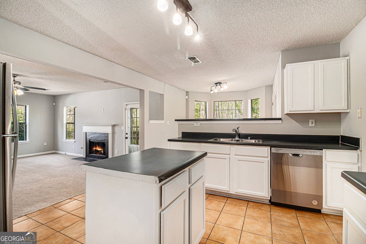 498 Pecan Wood Circle Fairburn - 4