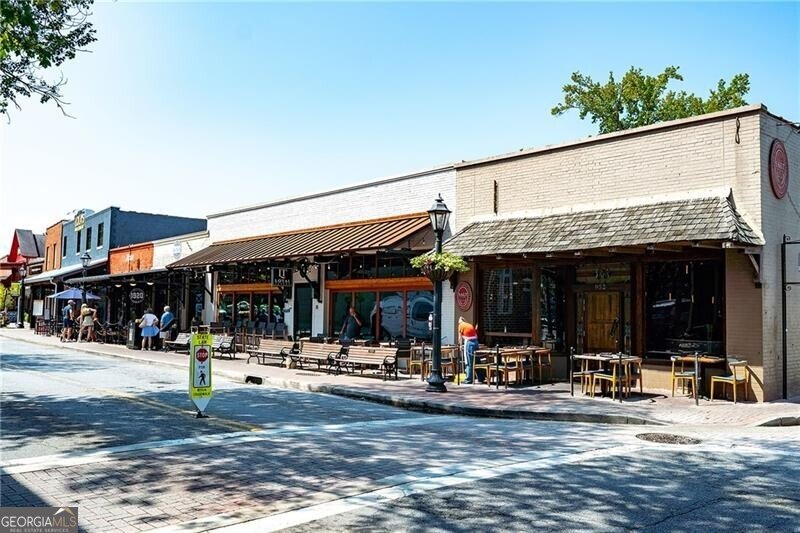 225 Maison Court Roswell - 45