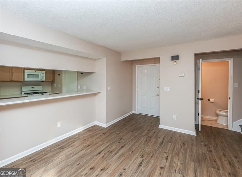 1184 Red Oak Cove Tucker - 11