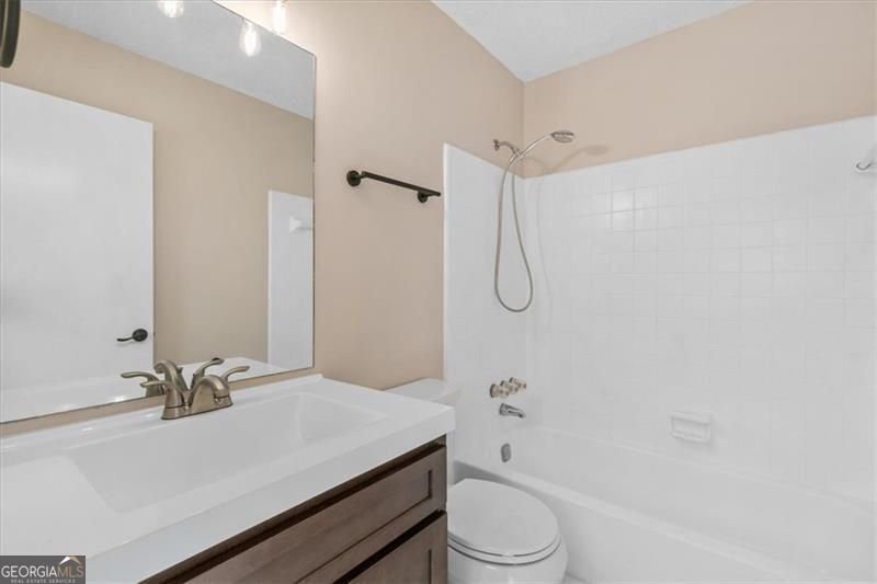 1184 Red Oak Cove Tucker - 17