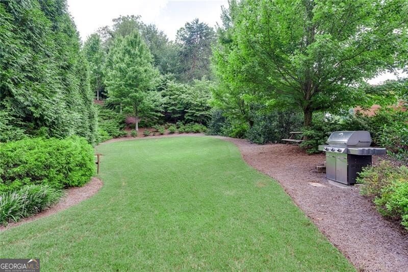 326 Roswell Street Marietta - 25